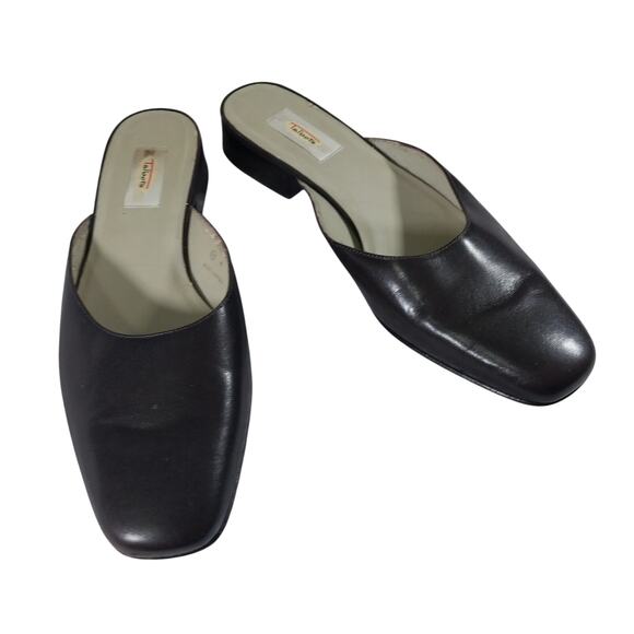 TALBOTS; BLACK GENUINE LEATHER SLIP-ON BRAZILIAN MADE FLATS, MULES! SZ 8B - Picture 2 of 11